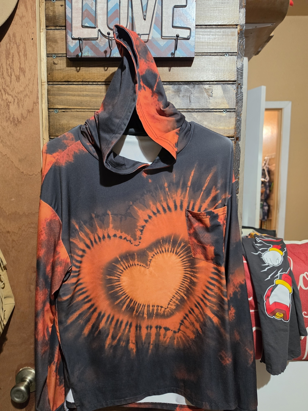 Women's Tie-Dye Heart Hoodie Long Sleeve Top - Orange & Black